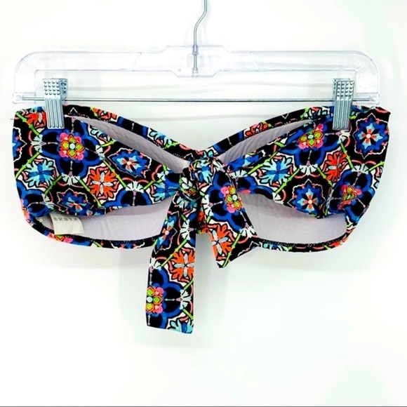La Blanca Kaleidoscope Geometric Mandala Print Bandeau Bikini Top - Picture 2 of 5